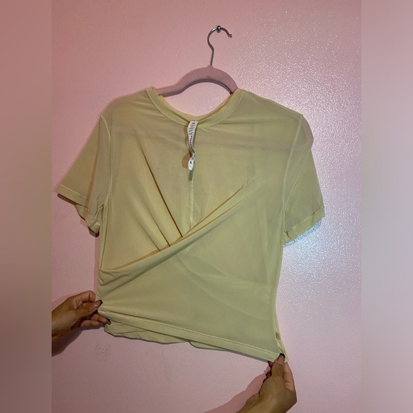 Lululemon top - Picture 2 of 6